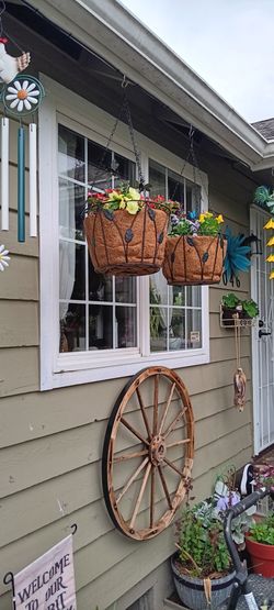 14 in Mothers day hanging baskets