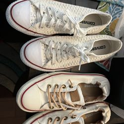 Converse White 