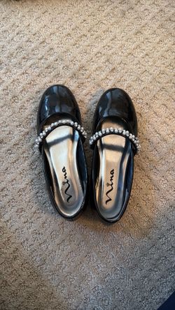 Shoe
