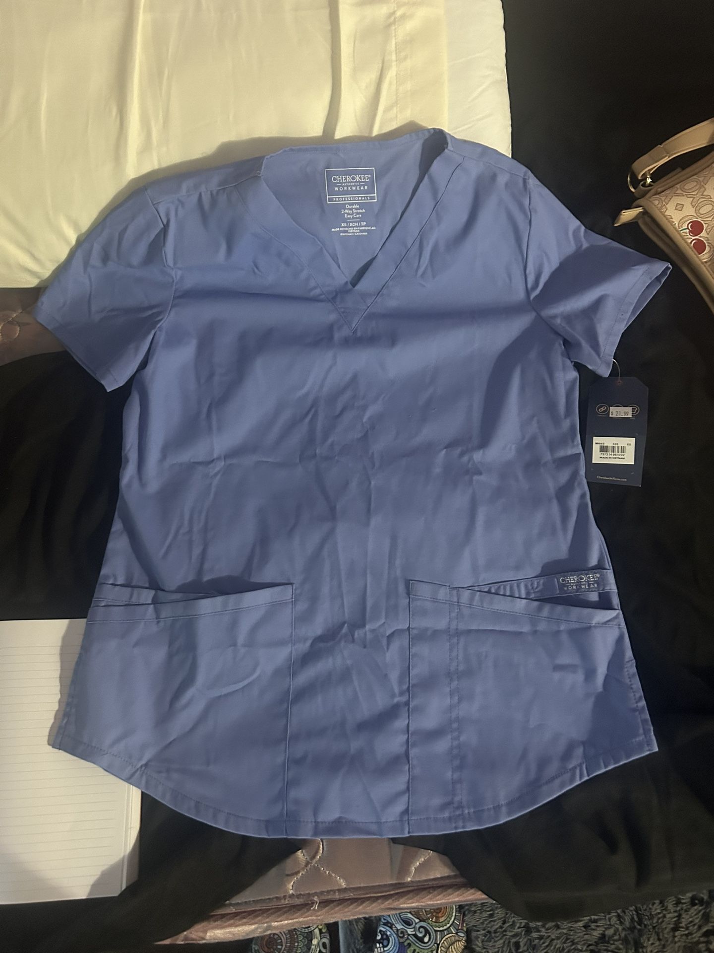 Brand New Cherokee Scrub Set (Size XS)