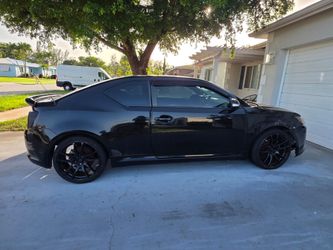2011 Scion tC