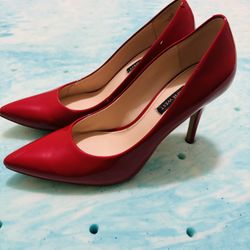 Women’s Red Heels 