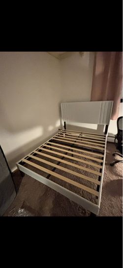 FULL SIZE BED FRAME
