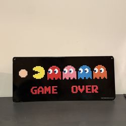 Pac Man metal wall decal