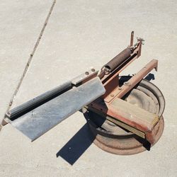 Clay pigeon slinger $50 or best reasonable offer need gun today!!!