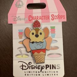 Disney Pins 