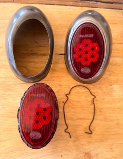 vw early 55-61 beetle rear hassia taillights