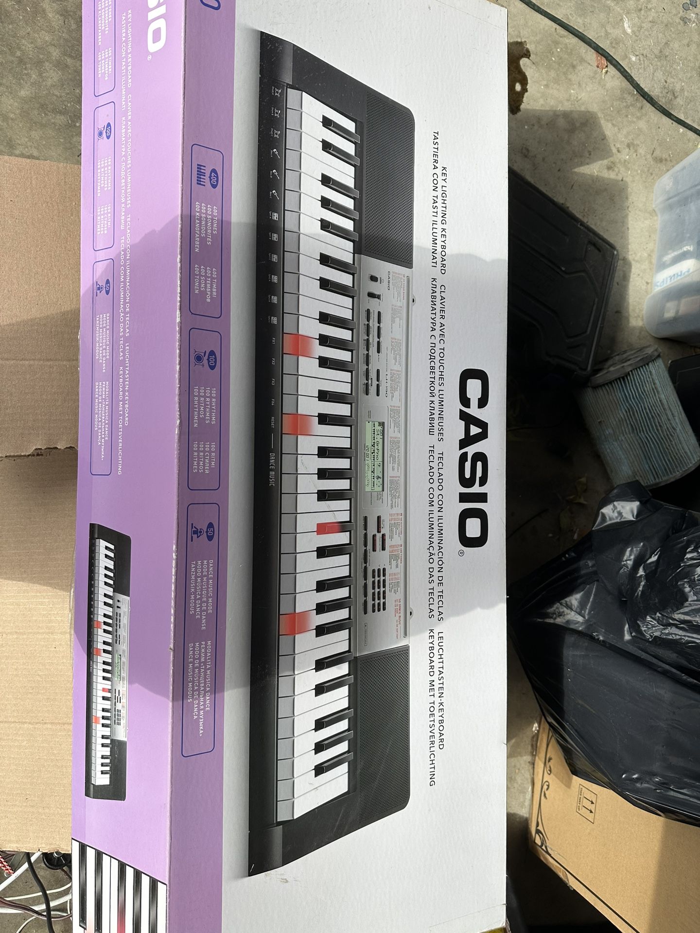 Casio Piano Keyboard LK190