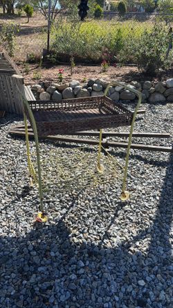 VINTAGE SERVING CART