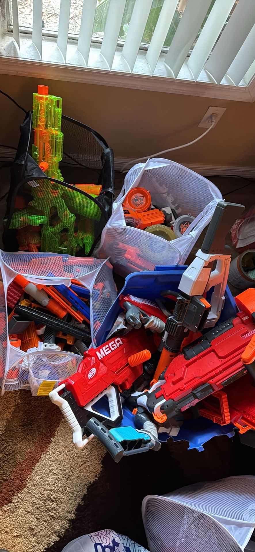 Huge Bundle Of Nerf Guns And Accessories $50 For All