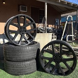 22” Black Rims 5x115 w/ 265/35R22 Tires – Set of 4