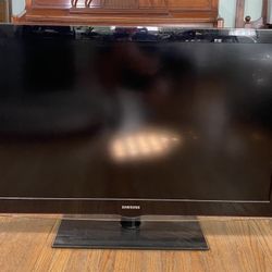 Samsung 48 Inch TV 