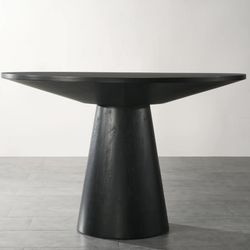 Black Round Dining Table
