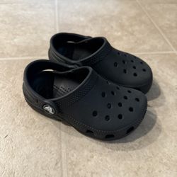 Toddler Crocs 8C