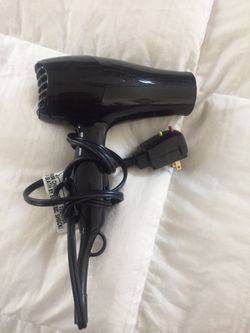 Blow dryer
