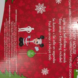 Mickey Mouse Xmas Inflatable 