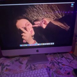 imac, apple keyboard and apple mouse