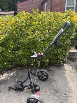 Golf club pusher