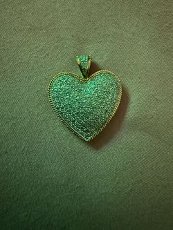 Gold Heart Pendant with real diamonds