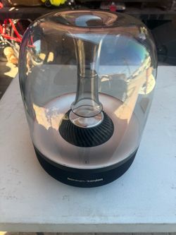 Harman kardon Bluetooth speaker