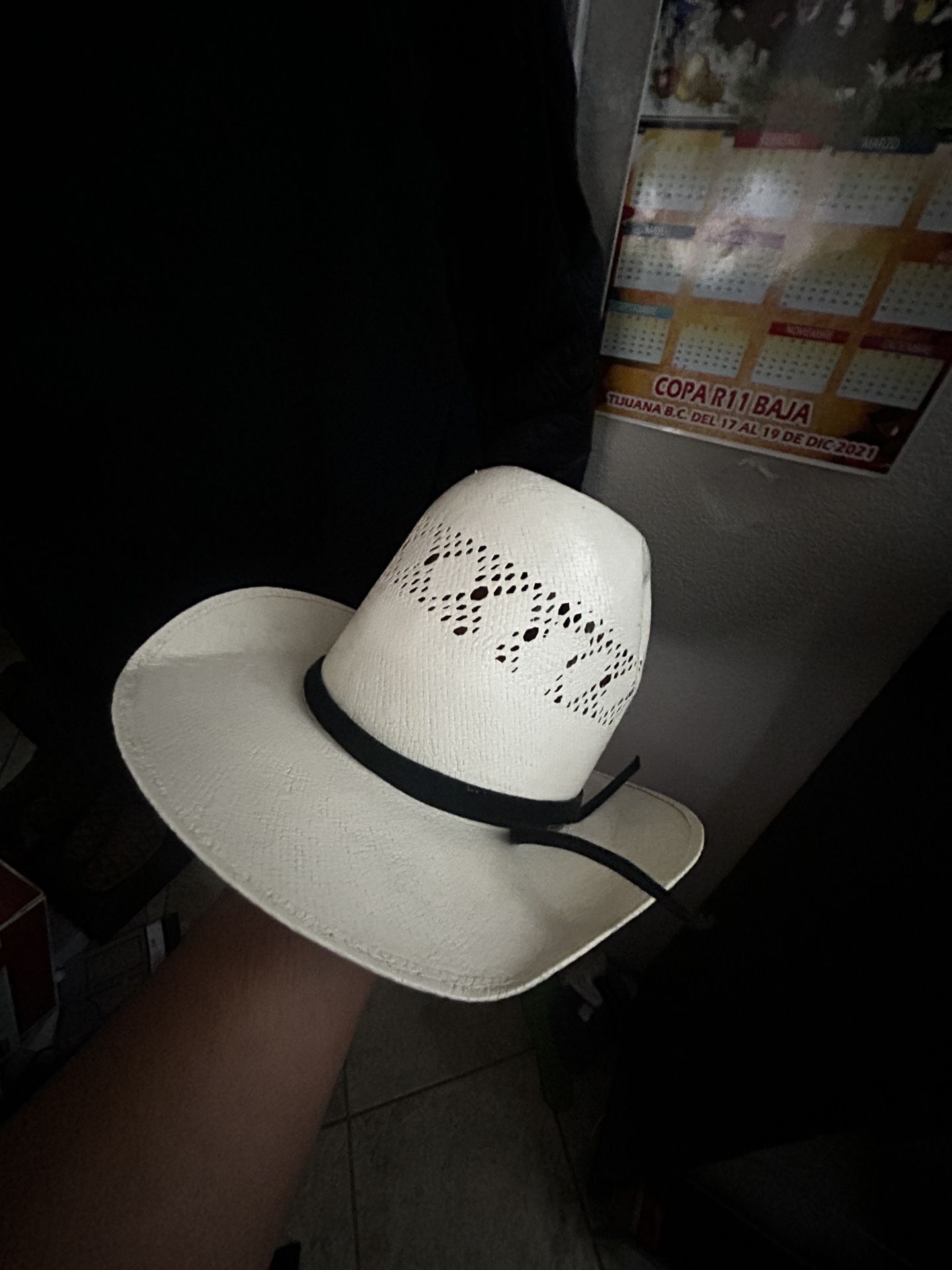 Cowboy Hat/ Tall Crown Straw Hat