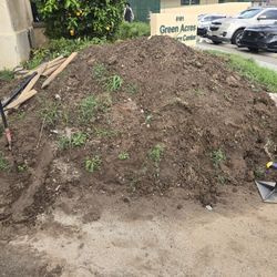 FREE GARDEN SOIL DIRT