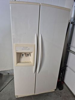 Kitchen aid Superba fridge
