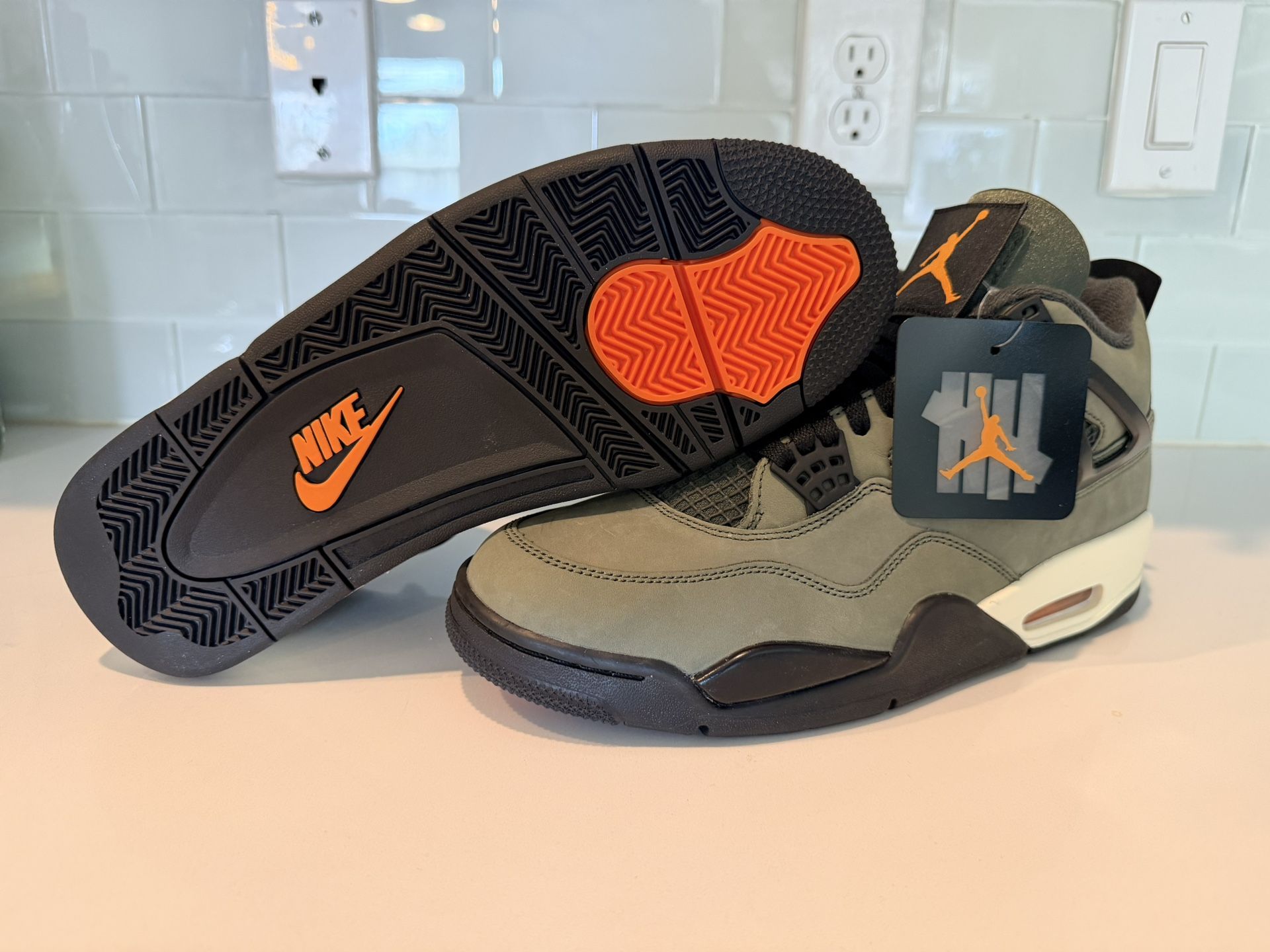 Air Jordan 4 Undefeated 2025