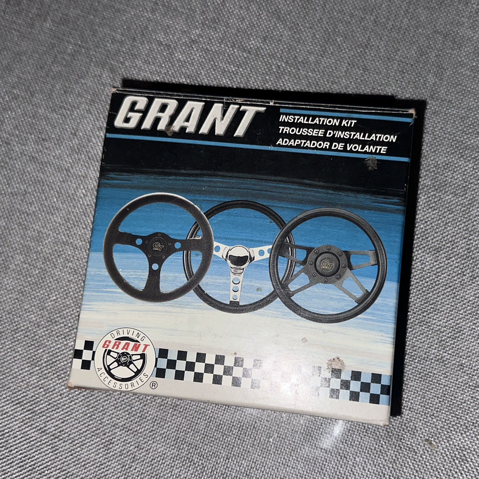Grant 3249 Steering Wheel - Steering Wheel Installation Kit