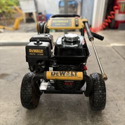 Pressure Washer Dewalt Honda 