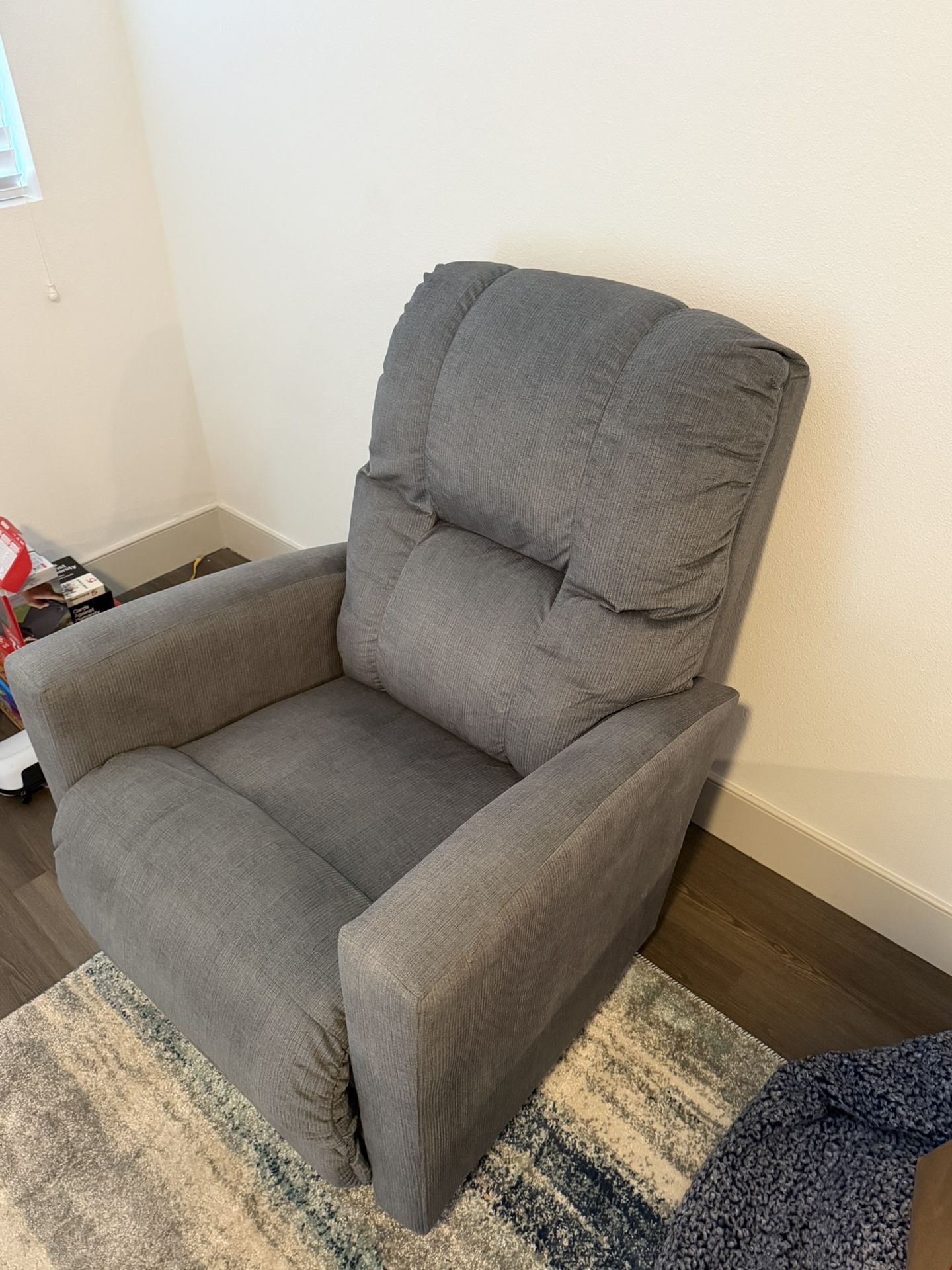 Lounge Electric Recliner
