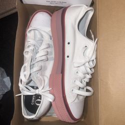 White  Converse Platform Shoes Size 6.5