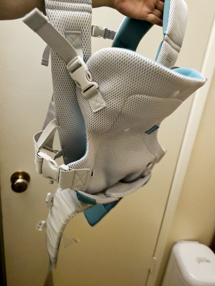 Convertible Baby Carrier. 