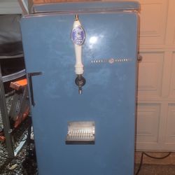 Kegerator/ Beer Fridge 