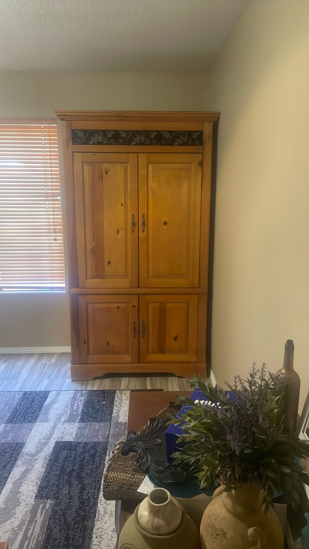 Armoire