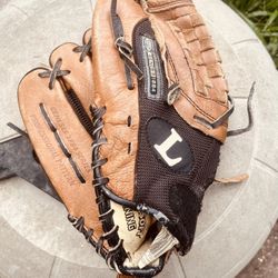 Baseball Glove: Louisville slugger