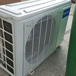 DIY-12-HP-C-115C25 MR Cool Mr cool Compressor Condenser unit (For Parts/Repair)