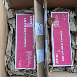 97 Nissan Pathfinder Shocks