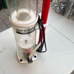 Reef Octopus Skimmer 