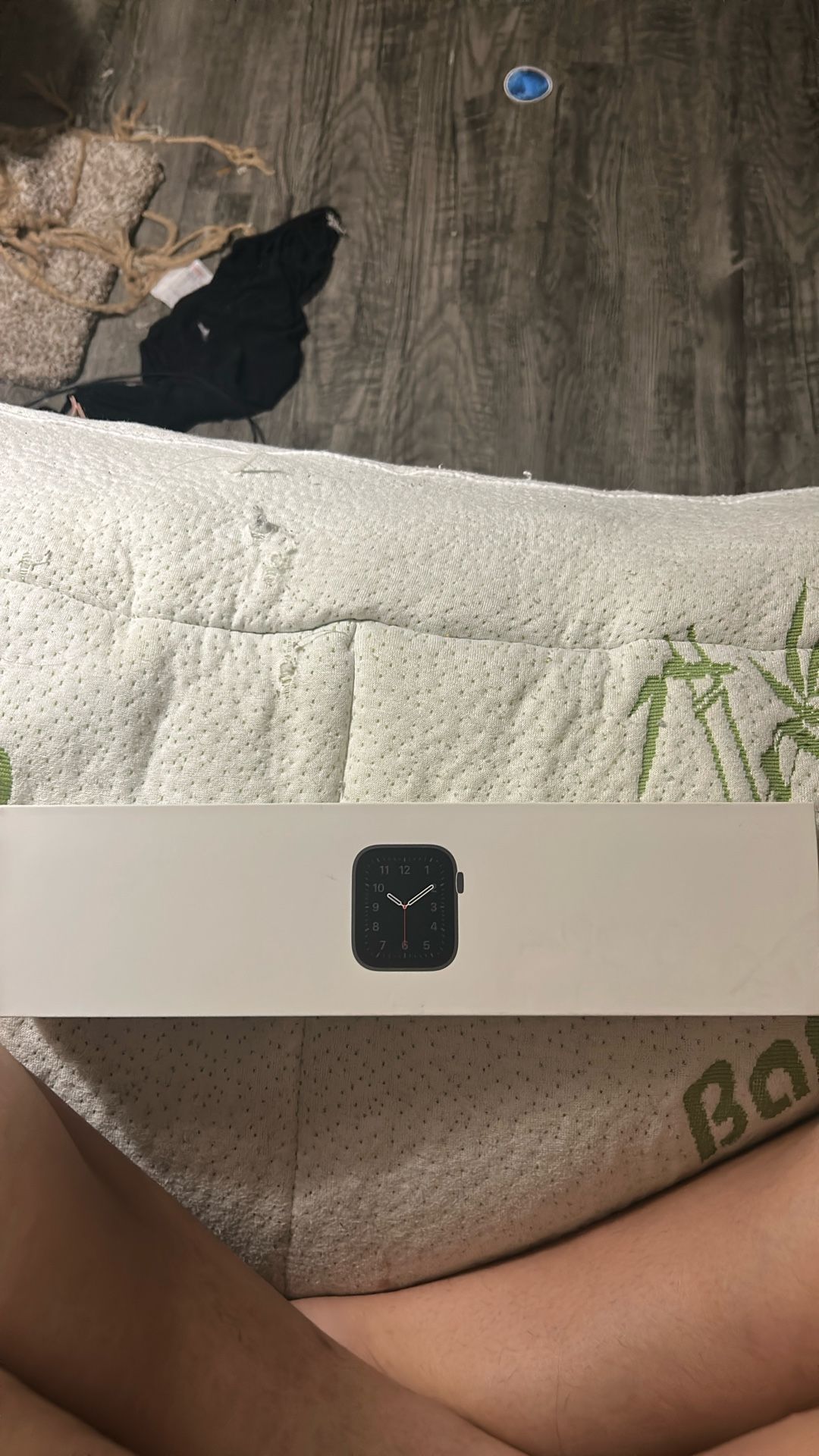Apple Watch SE 44mm