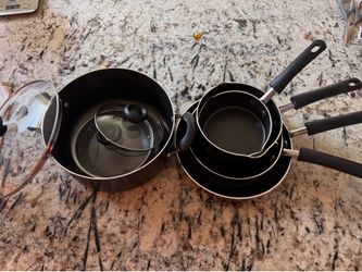 Brand new pots - black 8 piece