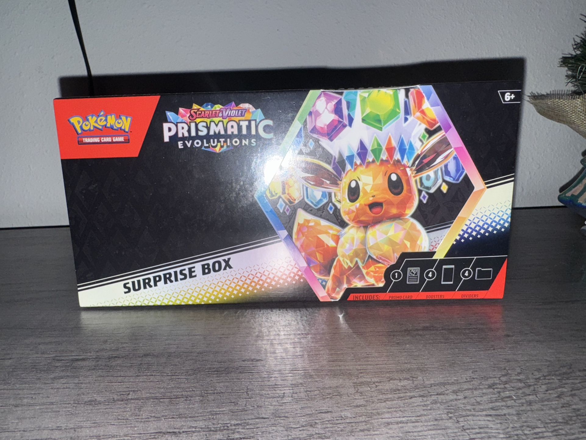 Pokémon Prismatic Evolutions Surprise Box