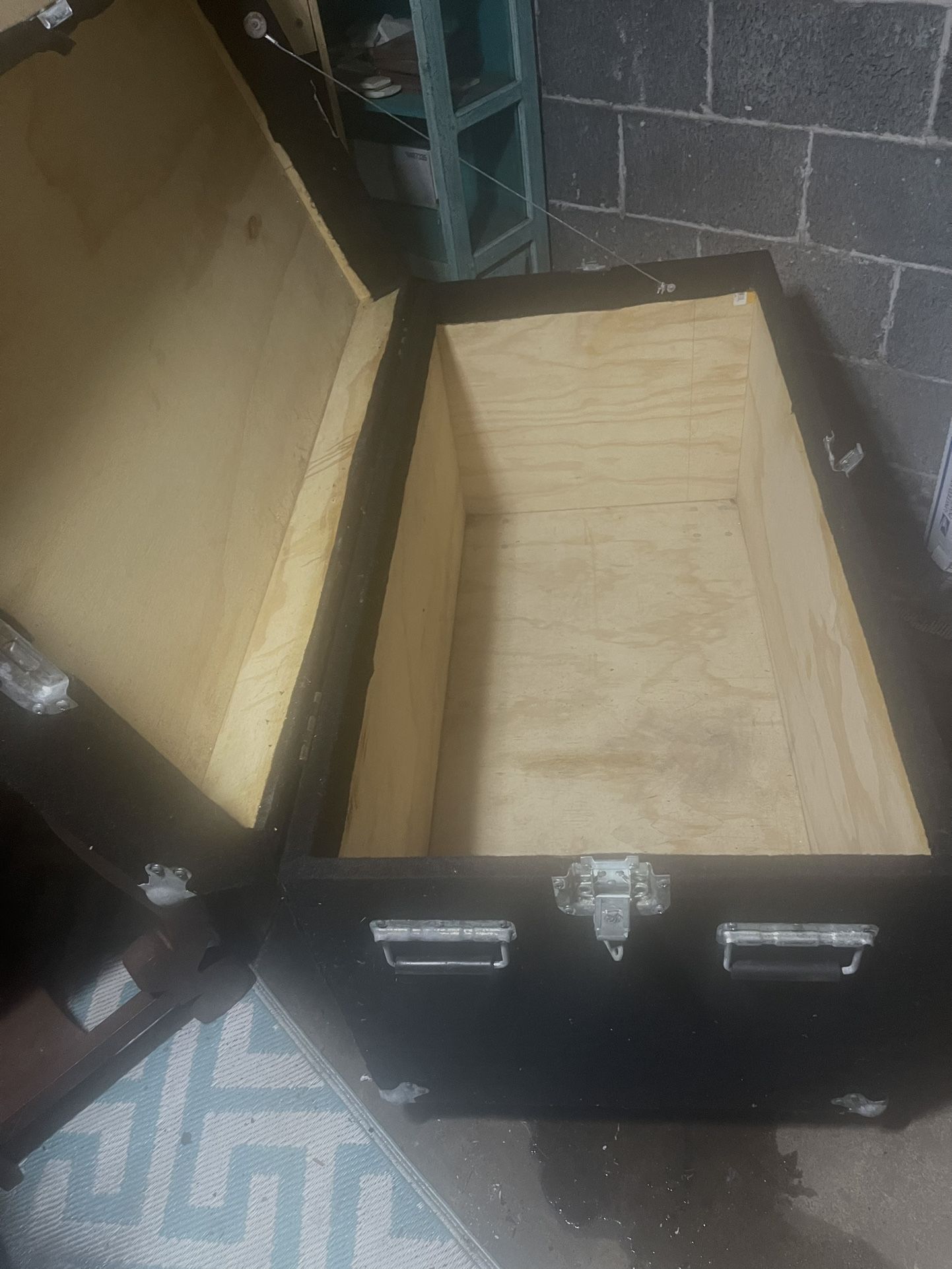 XTRA LARGE ROLLING EQUIPMENT CASE