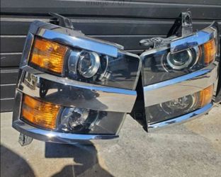 2014-2018 SILVERADO 2500 HEADLIGHTS