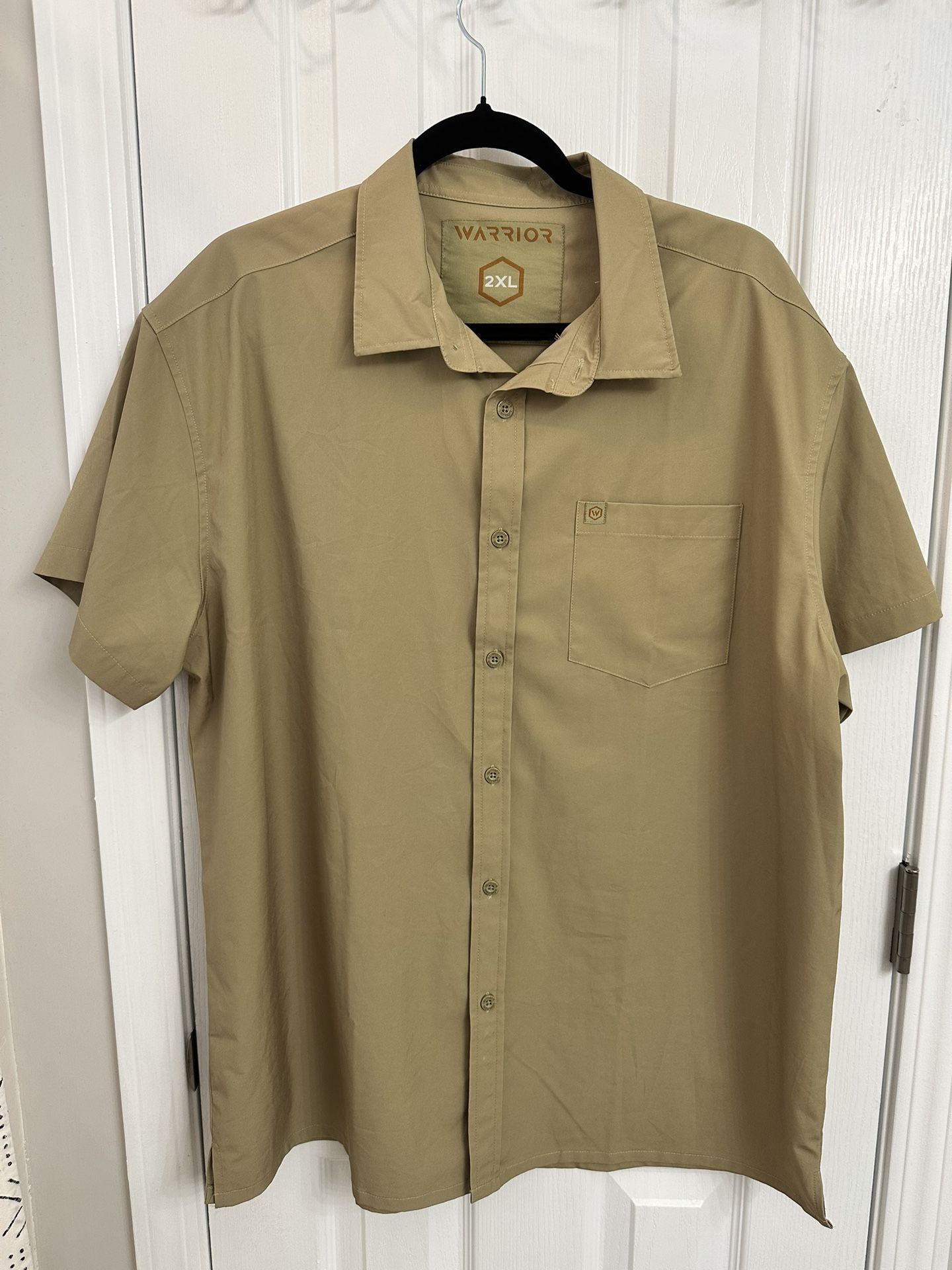 WARRIOR CAMOS 2XL Men’s Short Sleeve Solid Tan Button Down