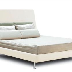 American Leather Menlo Park King Bedframe