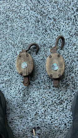 Old Pulley Set…