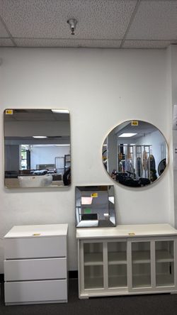 On Sale!! Mirrors For Leaving Rooms And Bathrooms, price varies