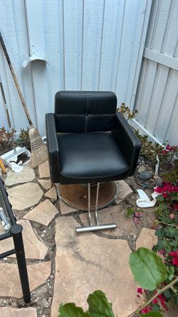 Barber chair