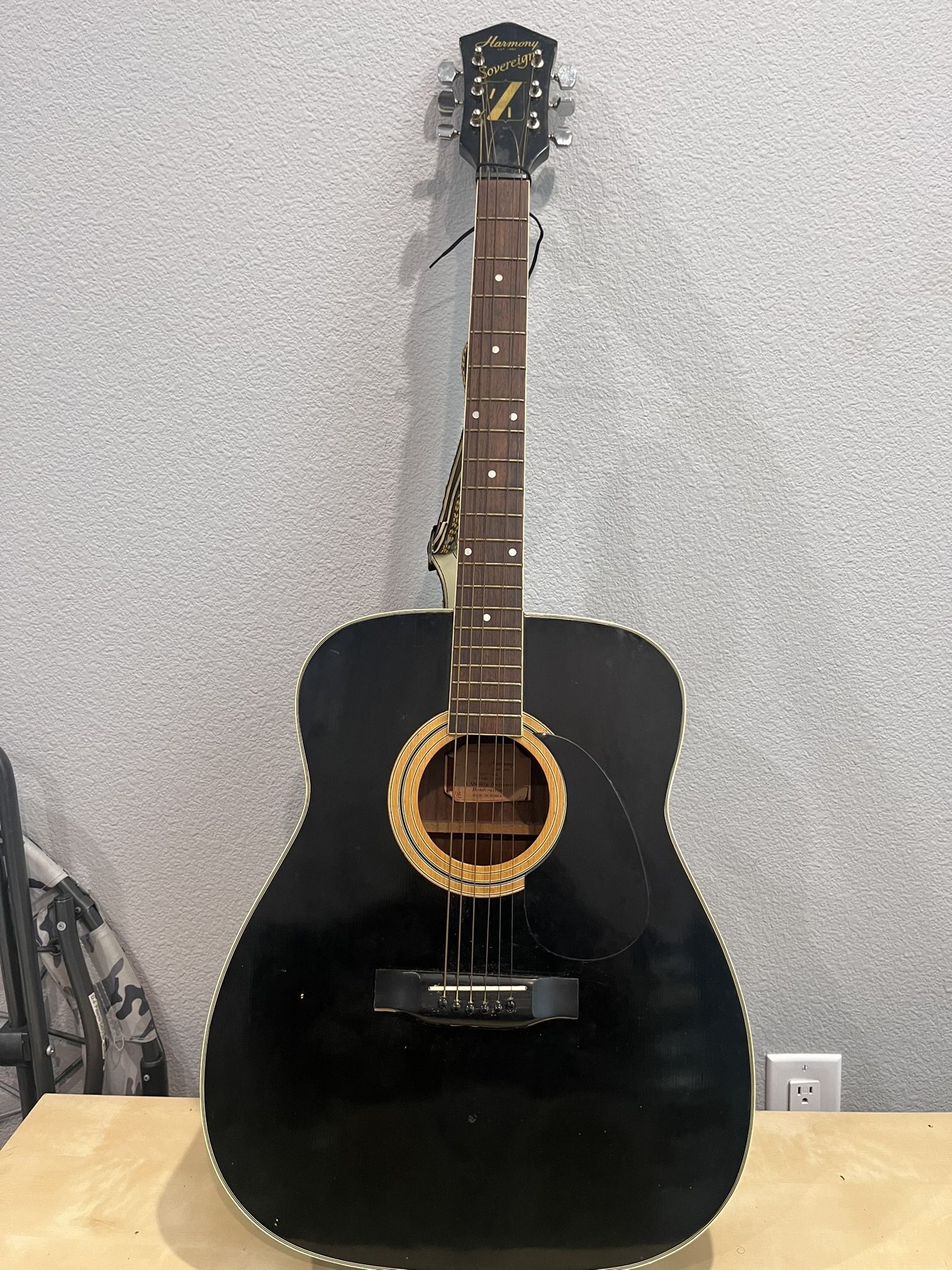 Harmony Sovereign H-6562 Acoustic Guitar Black VTG 1972